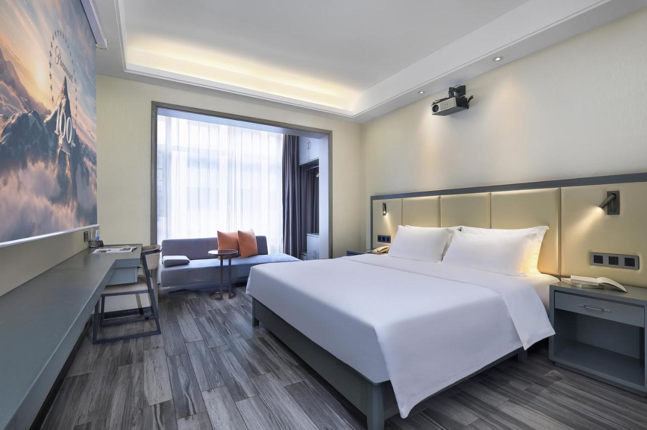 Wing Hotel Guilin - Central Square Exterior photo